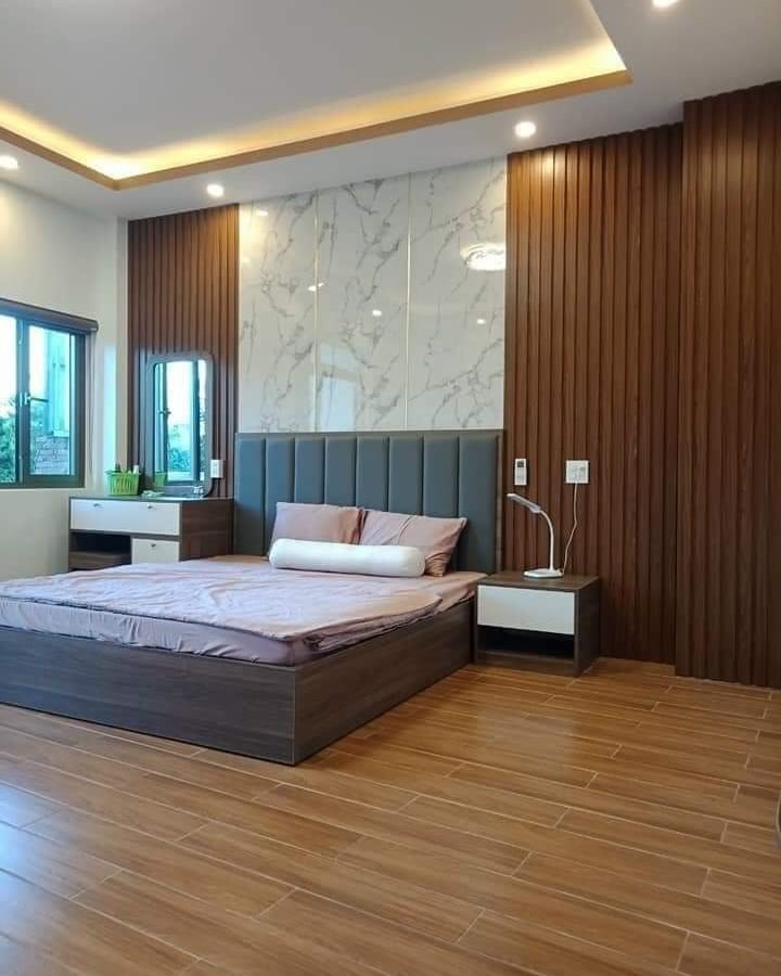 Panel Dinding WPC untuk Pejabat Sihat: VOC Rendah & Prestasi Akustik Pemanduan WELL/LEED v5