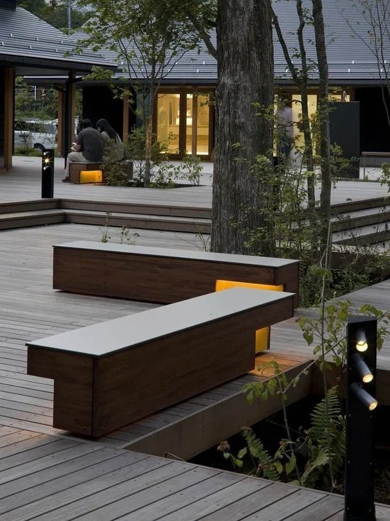 Necowood Melancarkan Papan WPC Tersemperit Bersama Tahan Lama untuk Pelapisan Luaran dan Decking