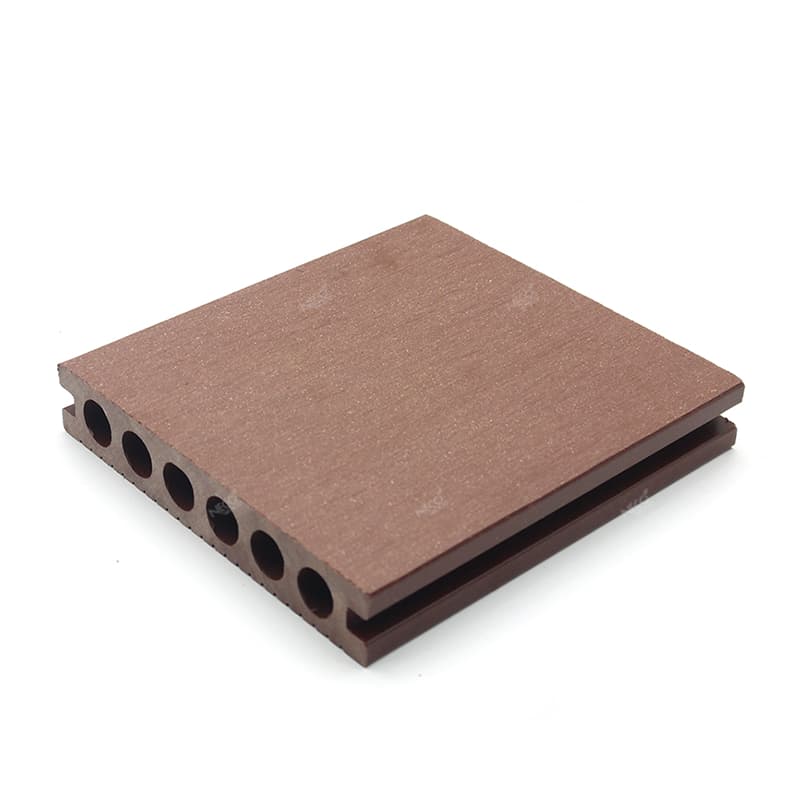 Decking Komposit Lubang Bulat WPC Luaran